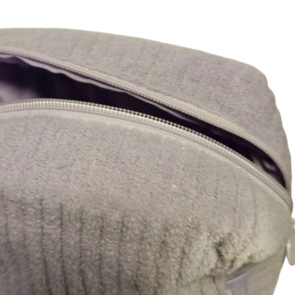 Cult Beauty Lilac Towelling Bag Fuzzy Fluffy Makeup Case Lavender Purple‎ Case